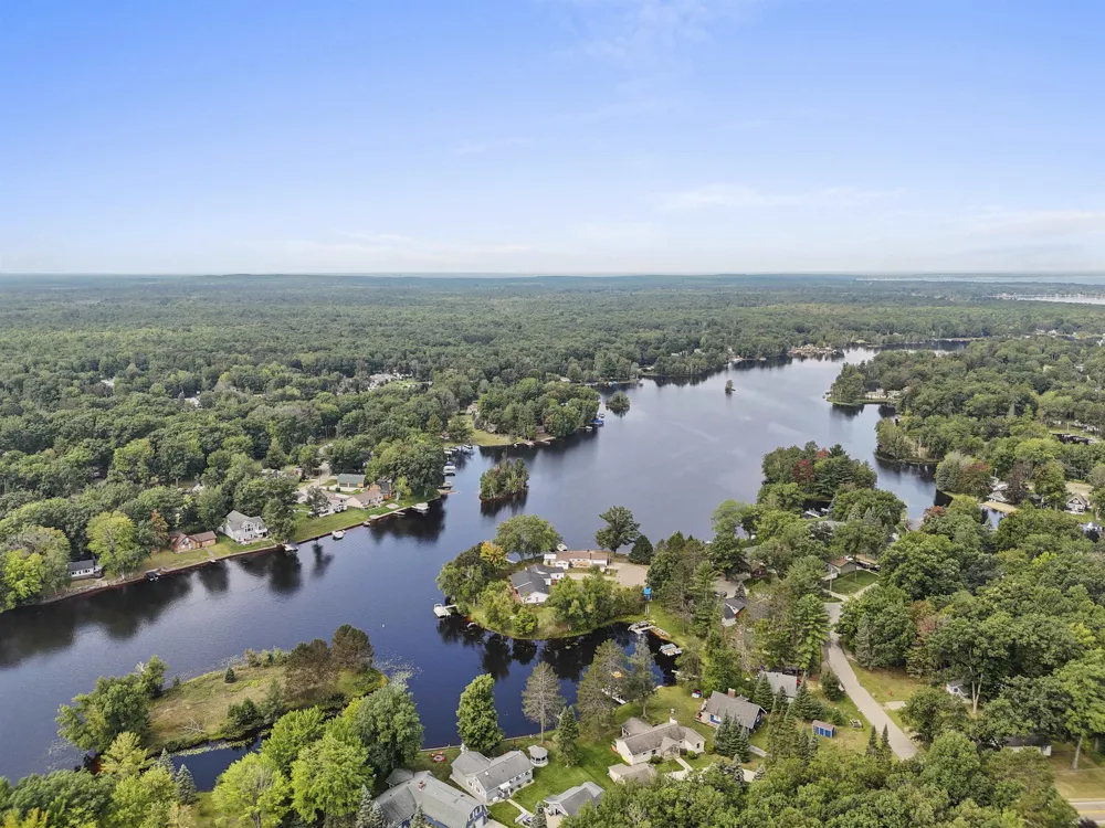 2184 Lake James Drive Denton Township, MI 48651