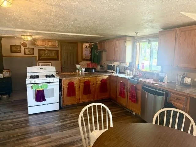 103 Visnaw Street Denton Township, MI 48629