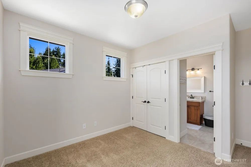 897 Spaulding Circle Buckley, WA 98321