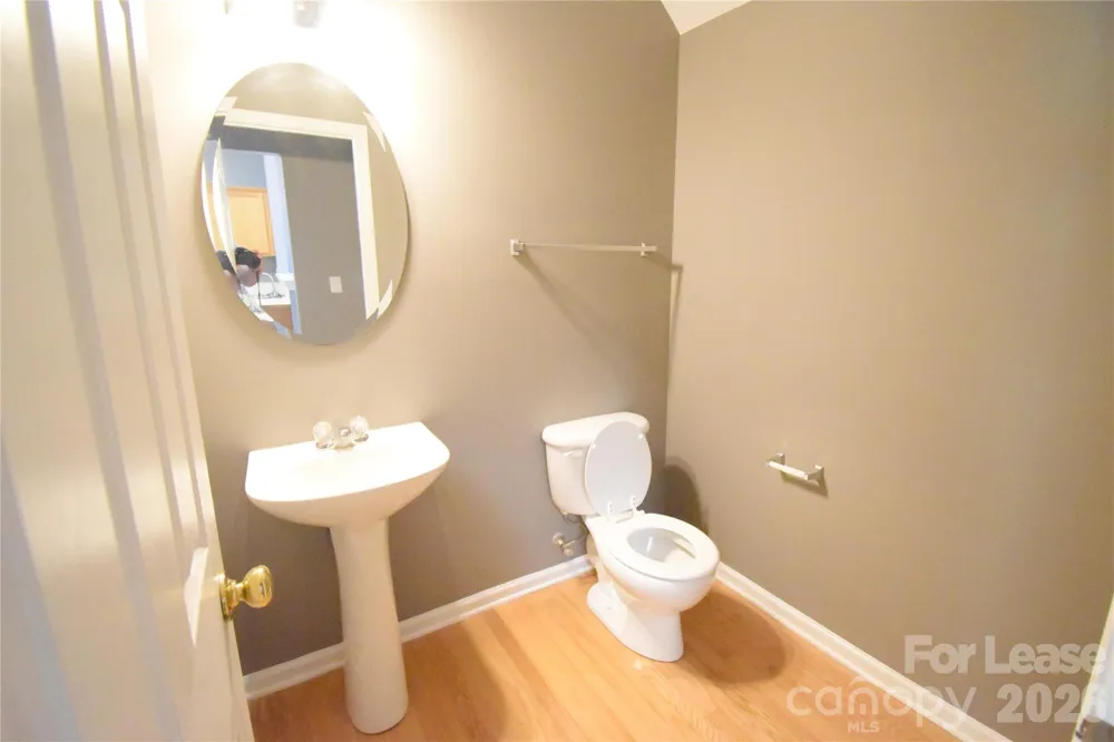 2849 Summergrove Court Matthews, NC 28105