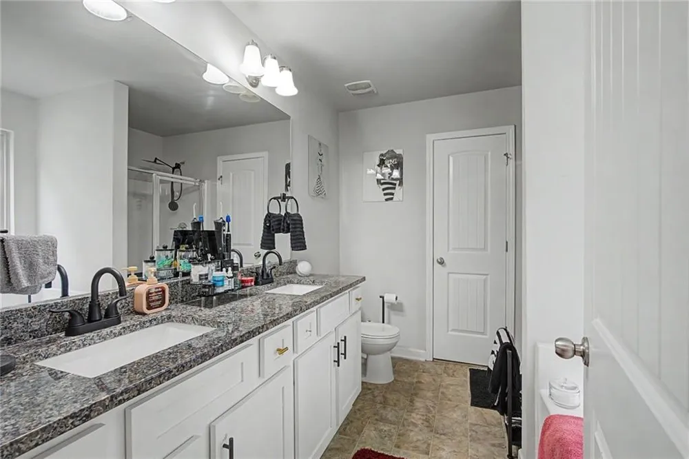 4299 Traipse Path Ellenwood, GA 30294