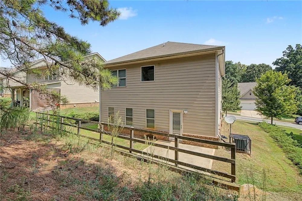 4299 Traipse Path Ellenwood, GA 30294