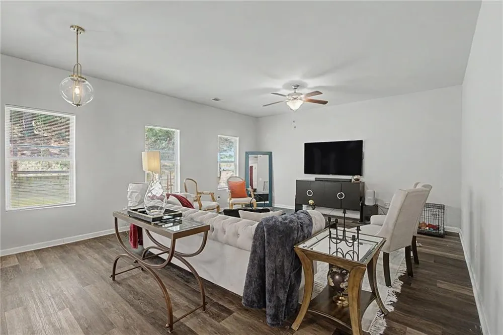 4299 Traipse Path Ellenwood, GA 30294