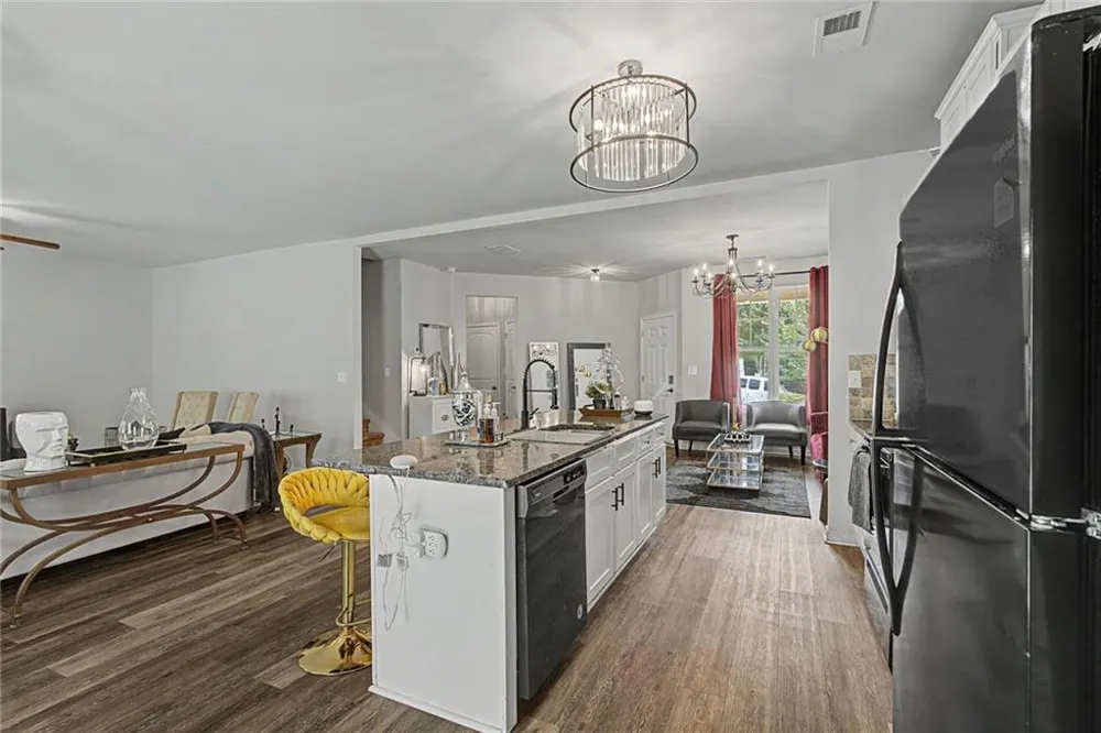 4299 Traipse Path Ellenwood, GA 30294