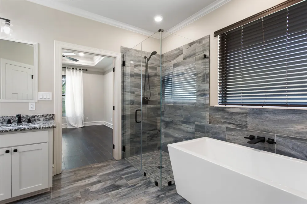 12109 Oak Grove Drive Tyler, TX 75706