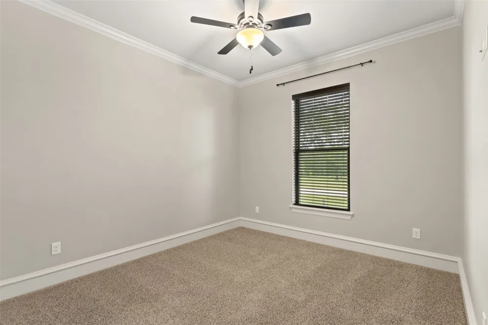 12109 Oak Grove Drive Tyler, TX 75706
