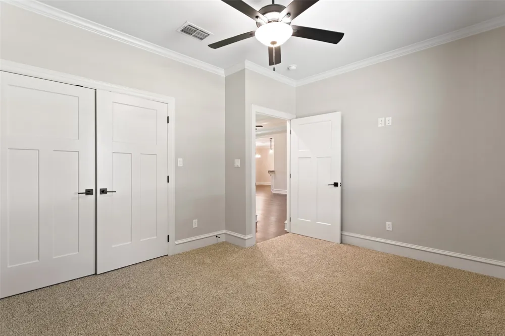 12109 Oak Grove Drive Tyler, TX 75706