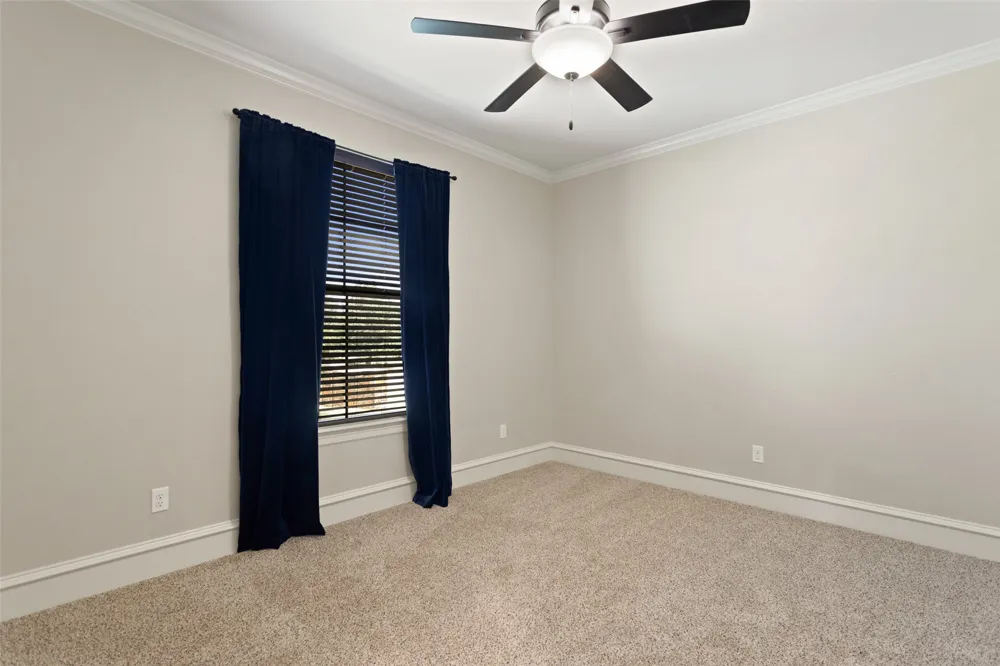 12109 Oak Grove Drive Tyler, TX 75706