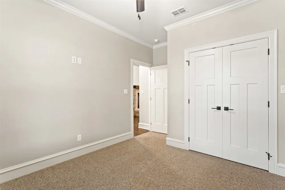 12109 Oak Grove Drive Tyler, TX 75706