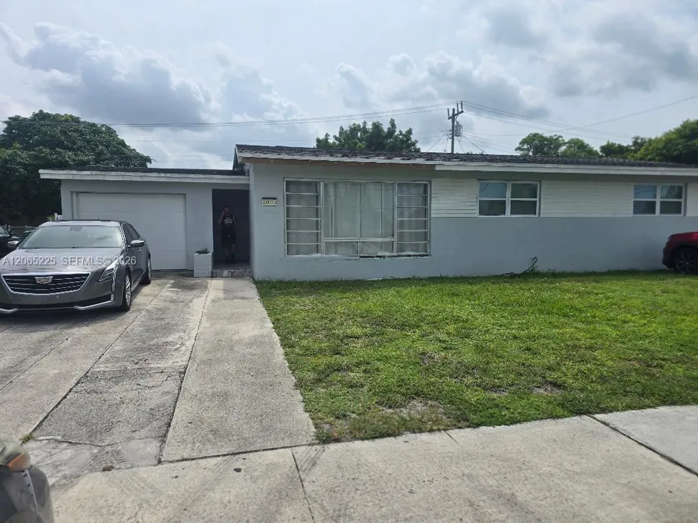 18025 NW 17th Ave Miami Gardens, FL 33056