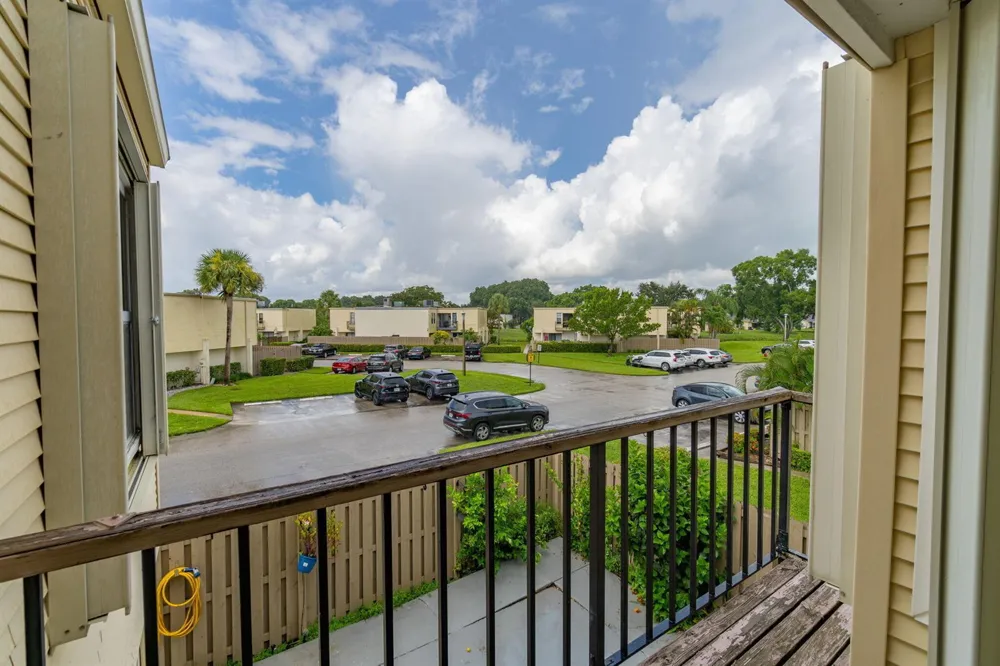 1530 Shaker Circle Wellington, FL 33414