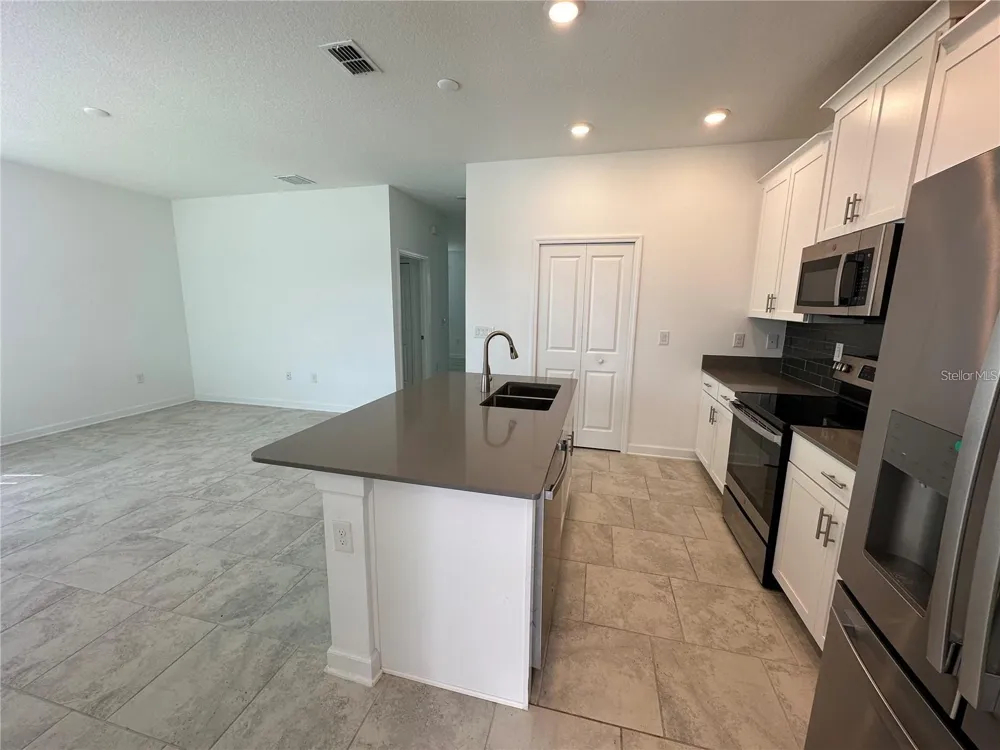 3037 ELLA WAY St Cloud, FL 34771