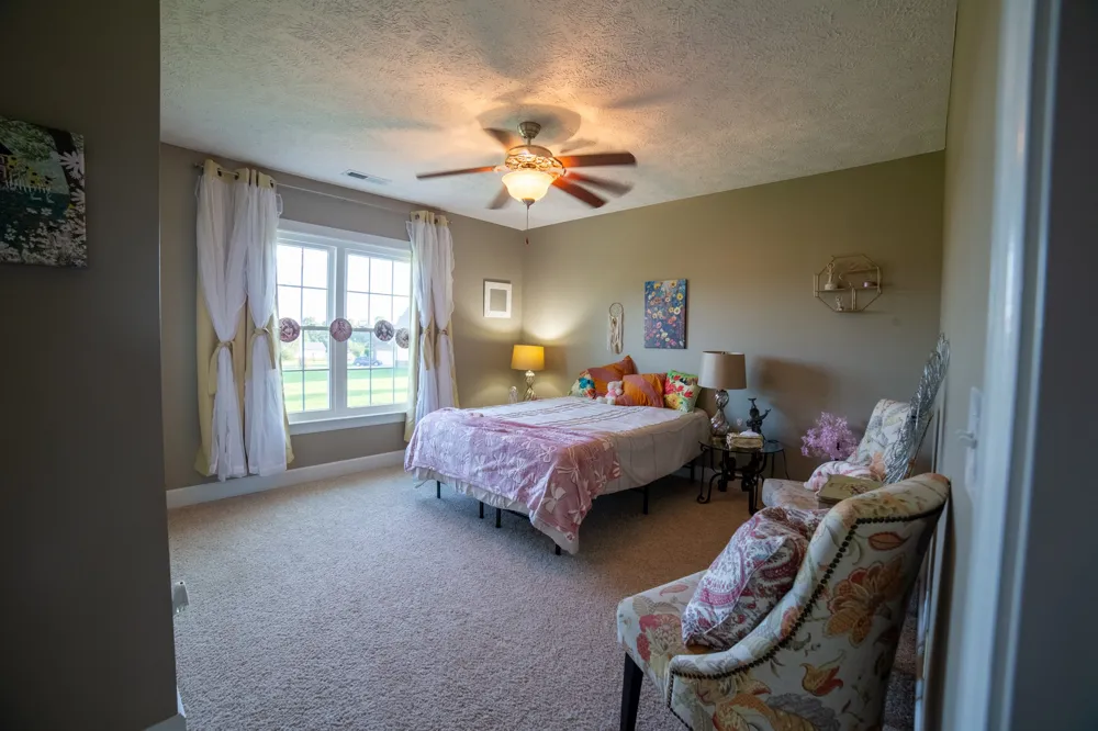 98 Aberdeen Ave Hillsboro, TN 37342