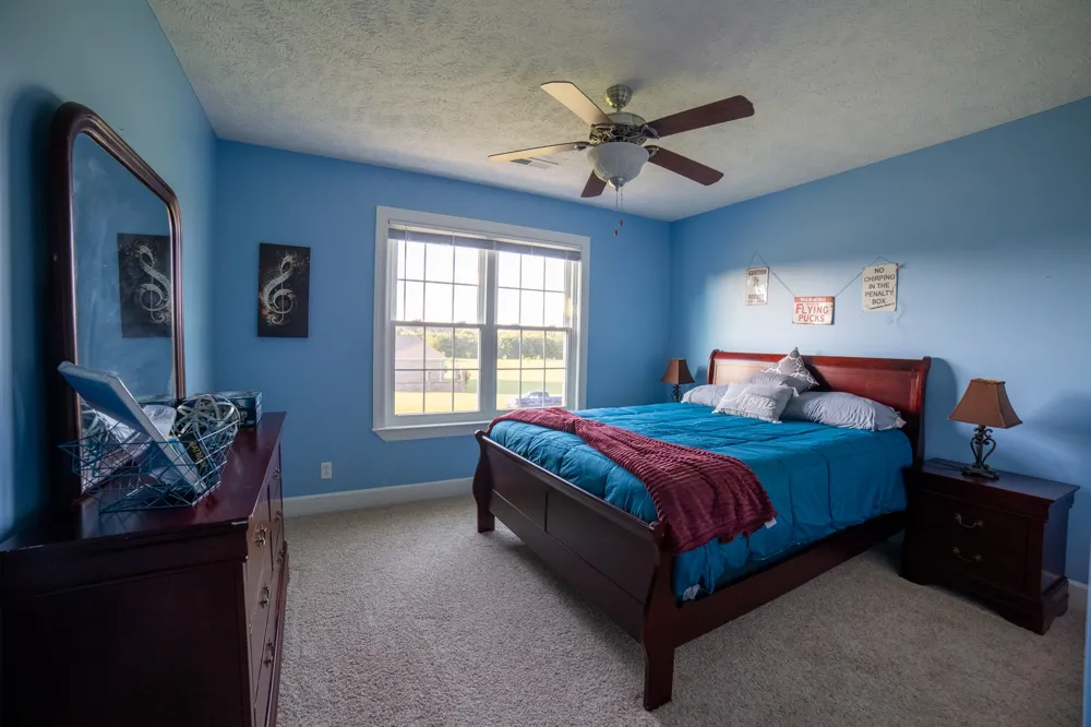 98 Aberdeen Ave Hillsboro, TN 37342