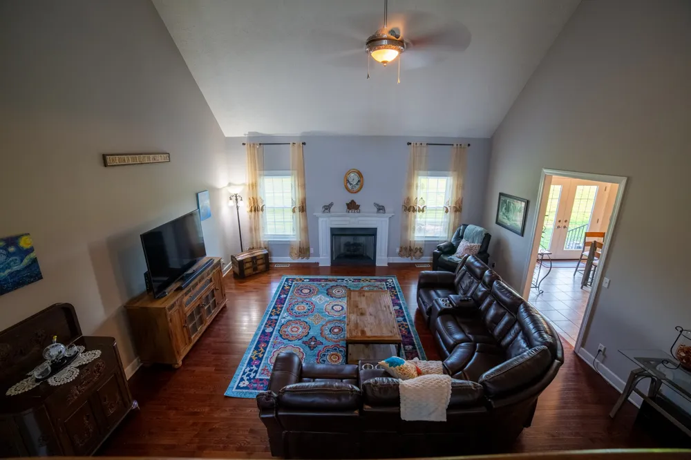 98 Aberdeen Ave Hillsboro, TN 37342