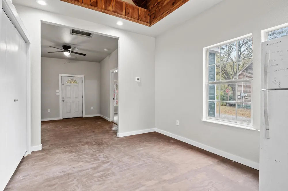 1008 W 10th Street Bonham, TX 75418