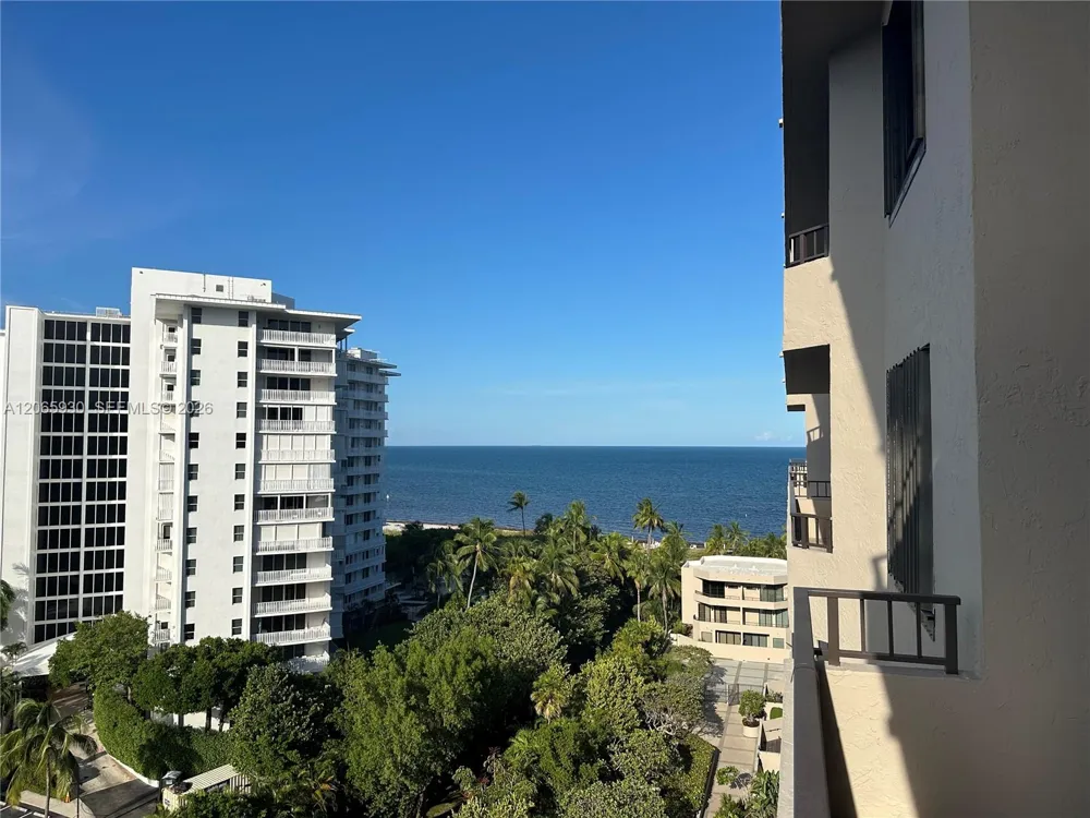 251 Crandon Blvd #931 Key Biscayne, FL 33149