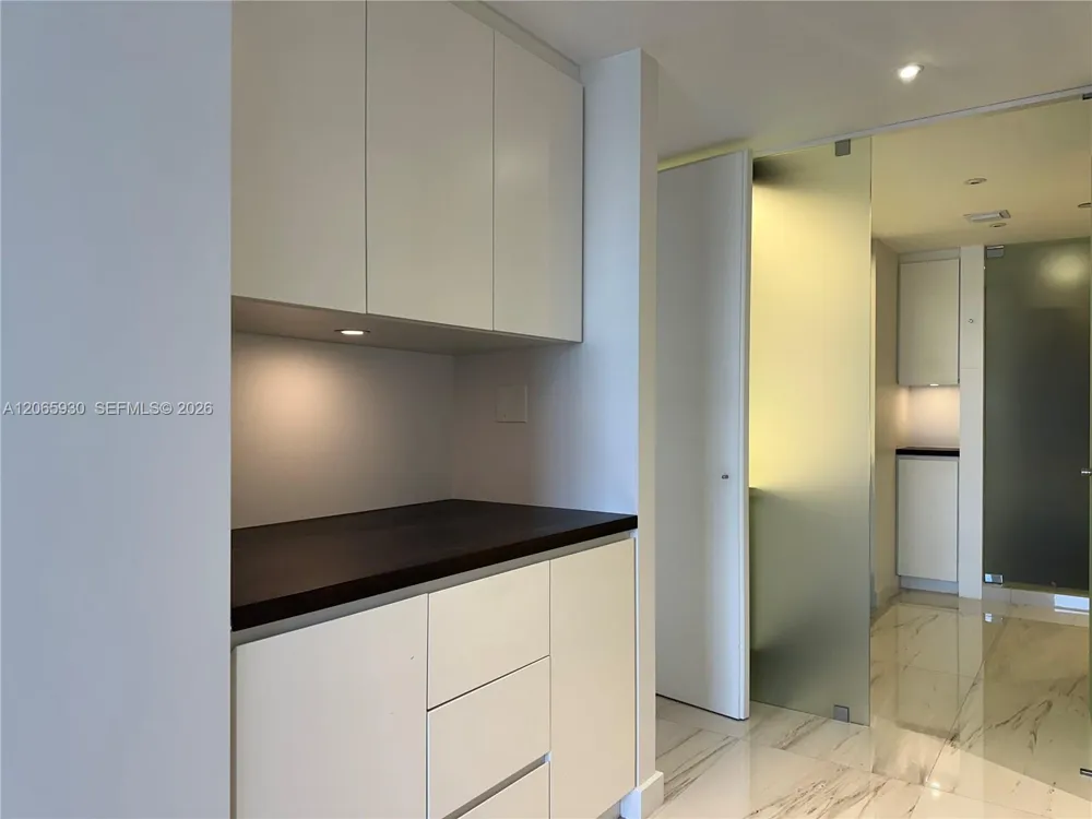 251 Crandon Blvd #931 Key Biscayne, FL 33149