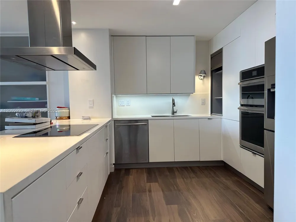 251 Crandon Blvd #931 Key Biscayne, FL 33149
