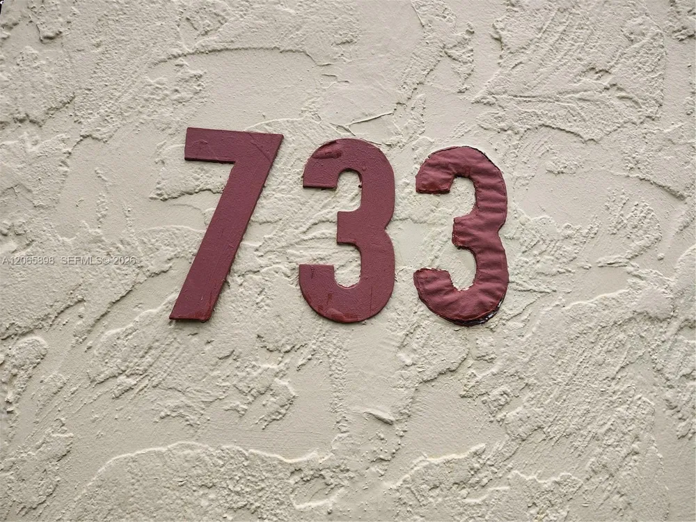 733 SE 1st Way #109 Deerfield Beach, FL 33441