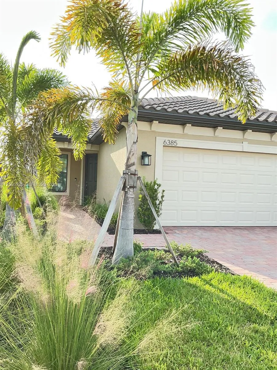 6385 Honor Way Ave Maria, FL 34142
