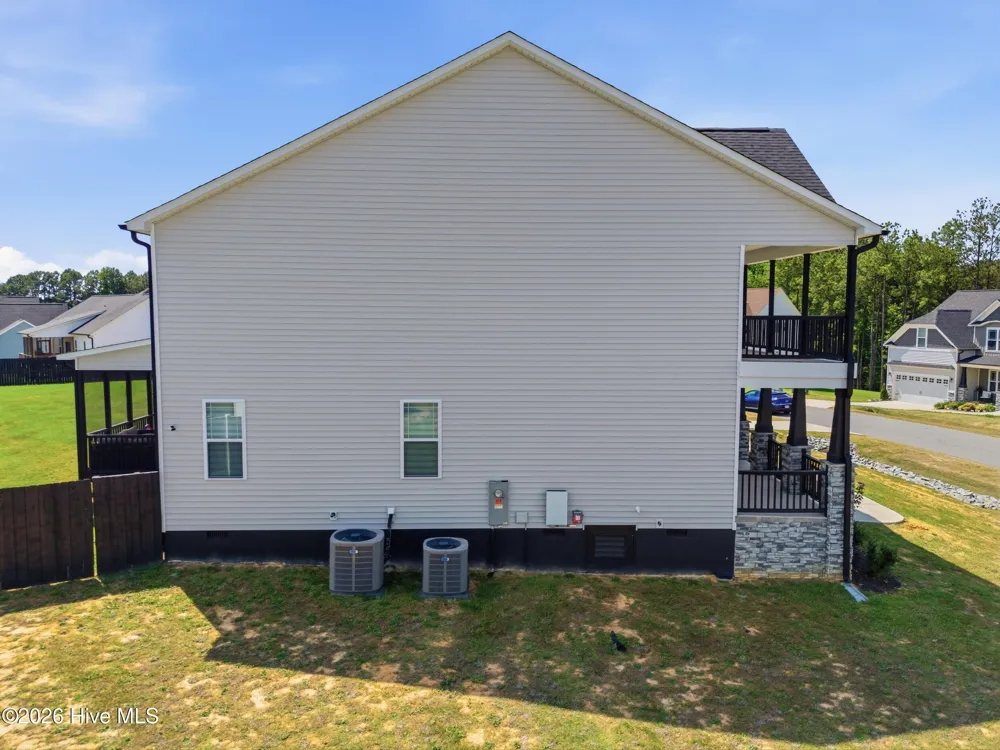69 Red Rocks Circle Benson, NC 27504