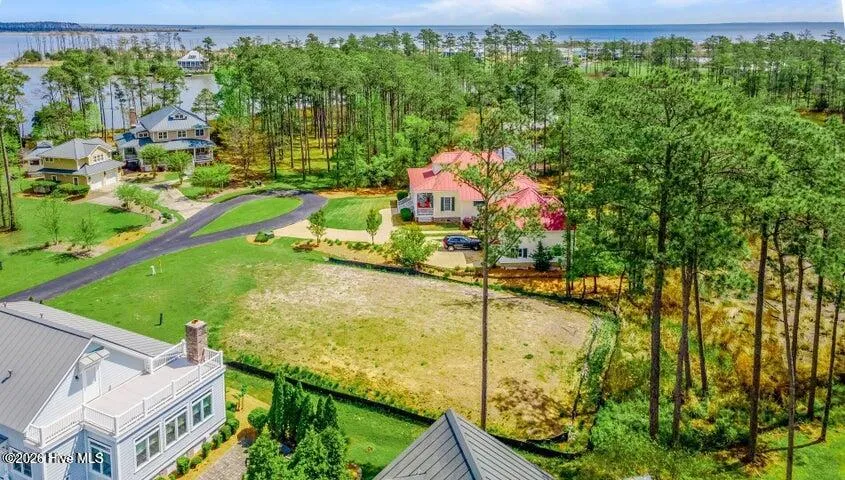 32 Quidley Cove Oriental, NC 28571
