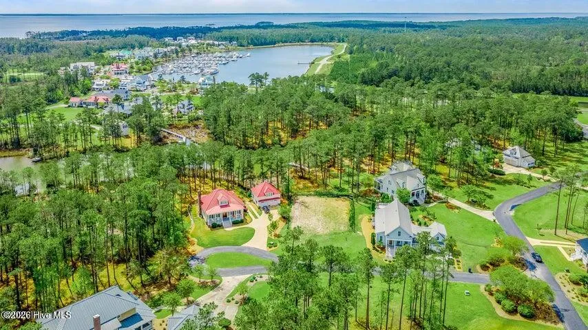 32 Quidley Cove Oriental, NC 28571