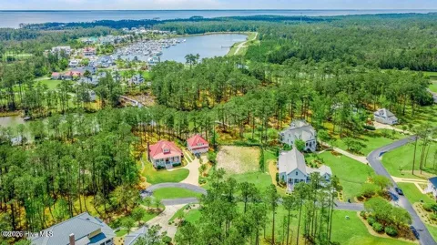 32 Quidley Cove