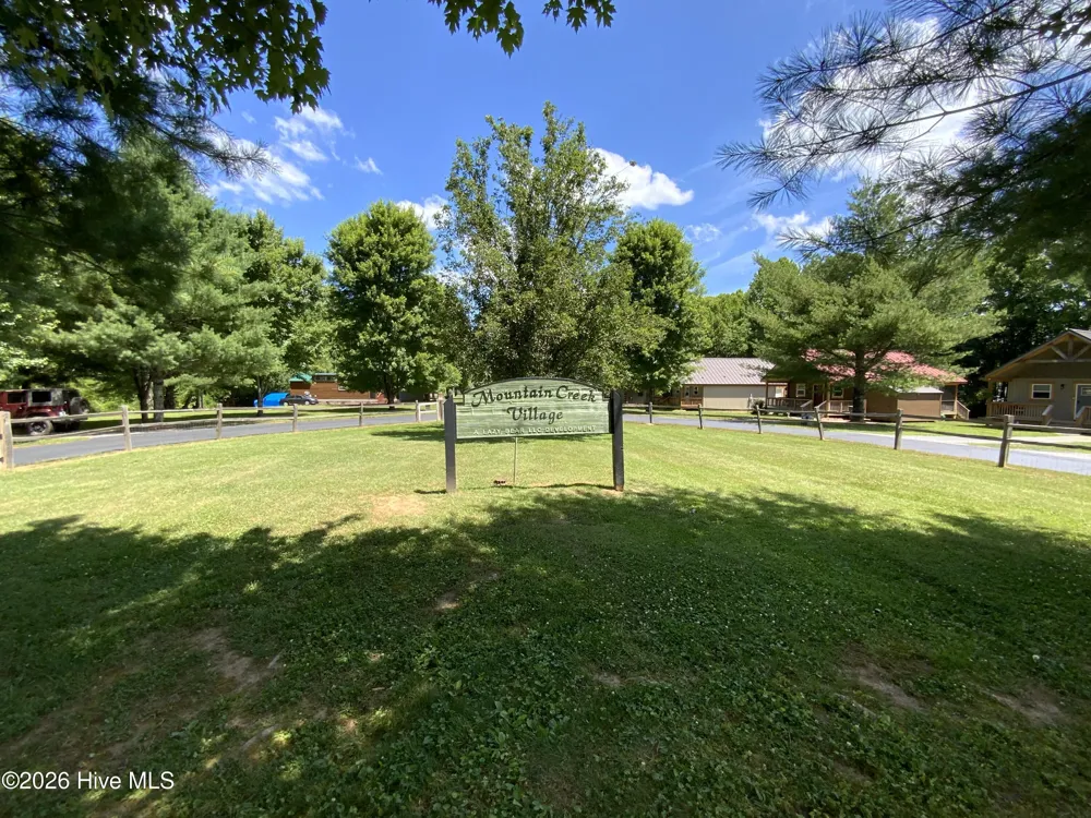 131 Lazy Bear Trail Andrews, NC 28901