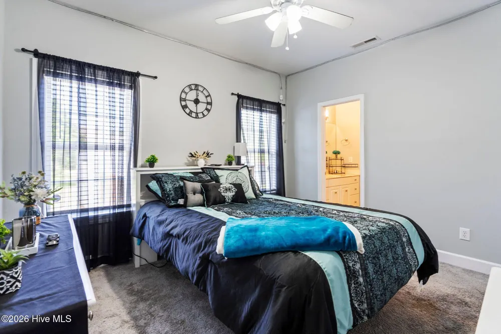 5516 Ashlyn Drive Castle Hayne, NC 28429