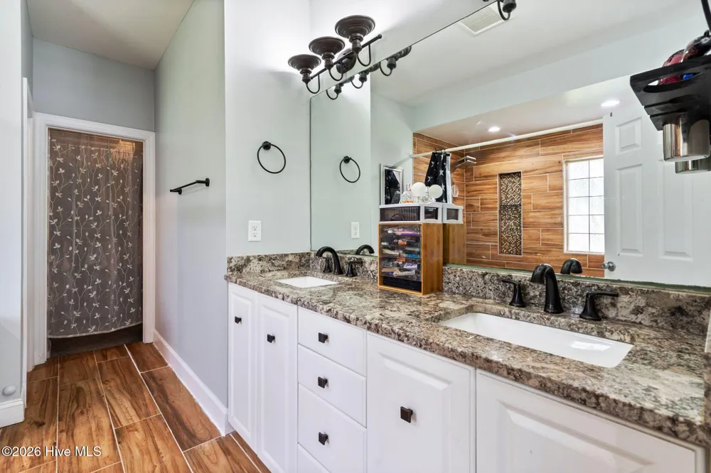 5516 Ashlyn Drive Castle Hayne, NC 28429