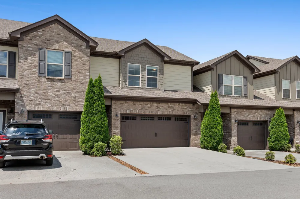 4114 Suntropic Lane Murfreesboro, TN 37127