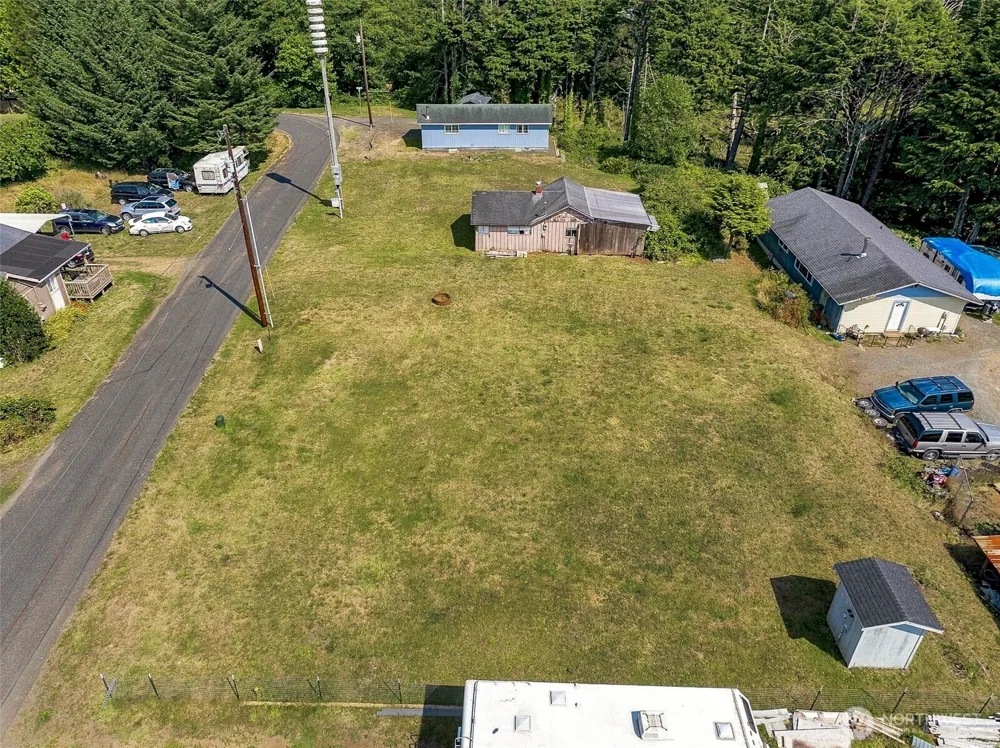 12 Aberdeen Street Copalis Beach, WA 98535