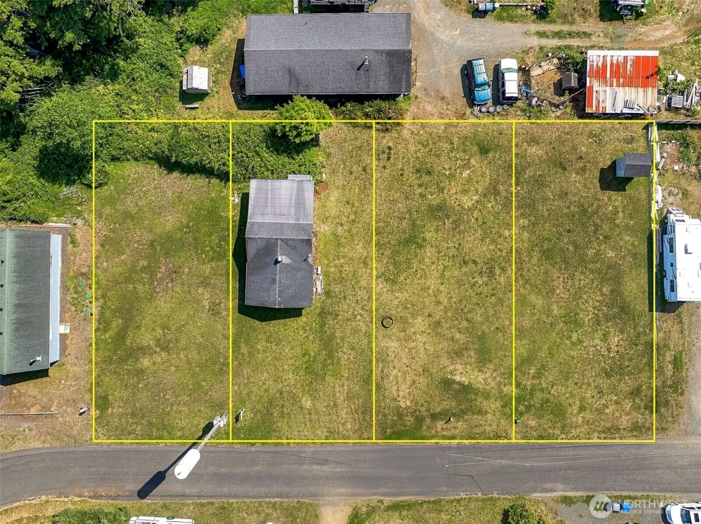 12 Aberdeen Street Copalis Beach, WA 98535