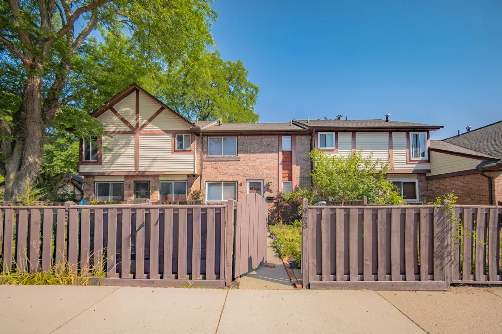 963 Terrace Lane Ypsilanti Charter Township, MI 48198