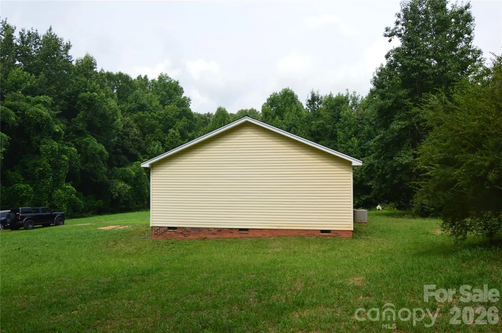 607 Anthony Grove Road Crouse, NC 28033