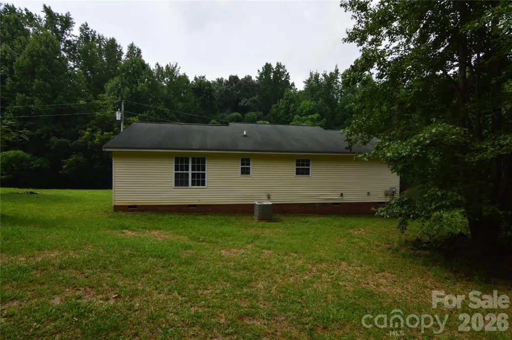 607 Anthony Grove Road Crouse, NC 28033