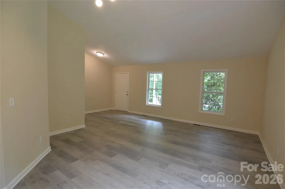607 Anthony Grove Road Crouse, NC 28033