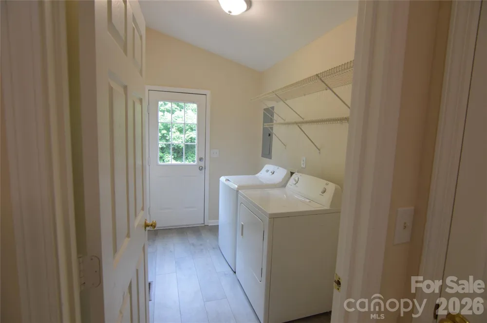 607 Anthony Grove Road Crouse, NC 28033