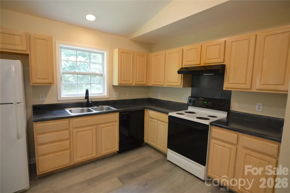 607 Anthony Grove Road Crouse, NC 28033