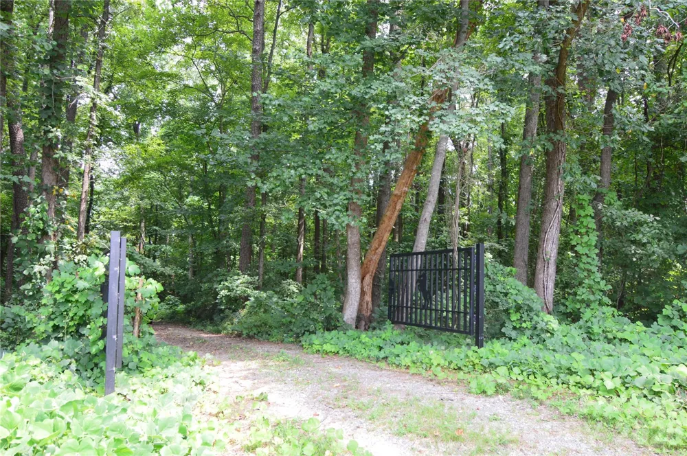 607 Anthony Grove Road Crouse, NC 28033