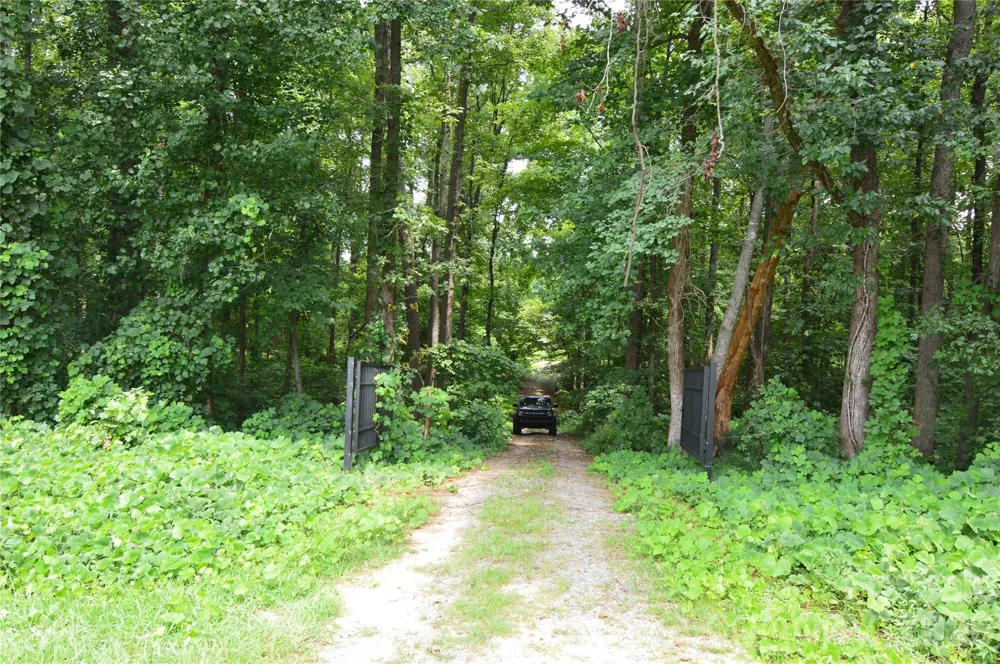 607 Anthony Grove Road Crouse, NC 28033