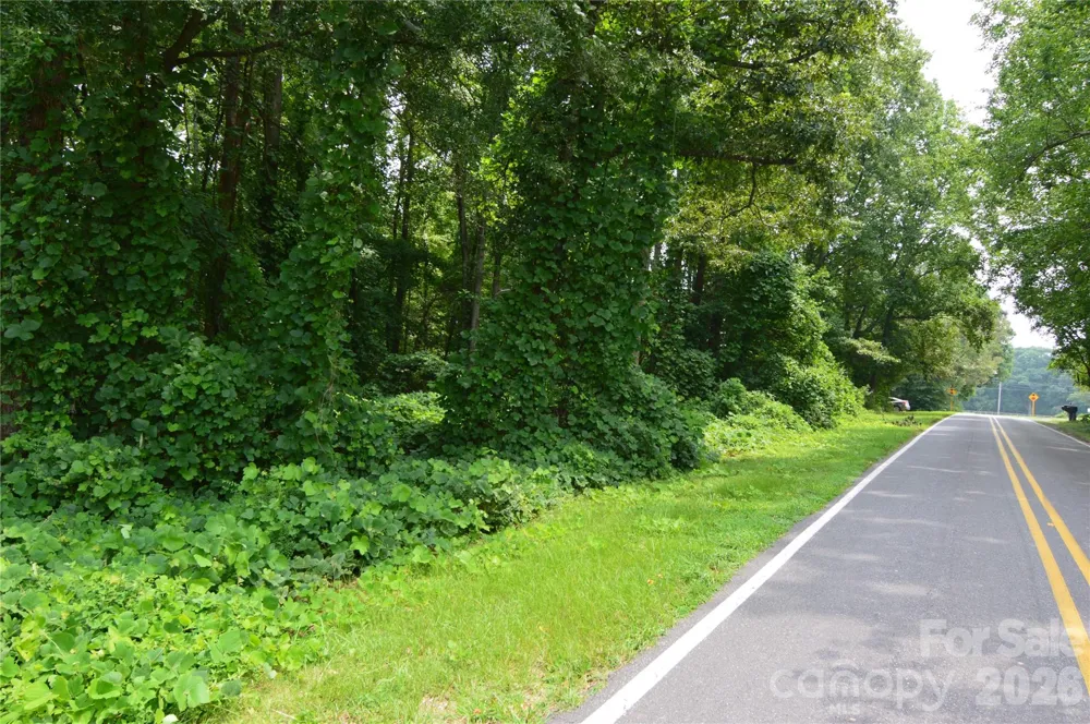 607 Anthony Grove Road Crouse, NC 28033