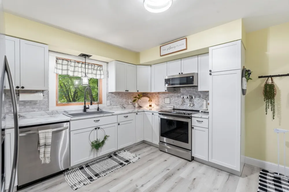 434 Birchwood Avenue Amery, WI 54001