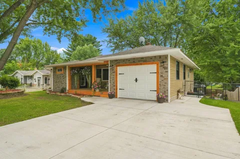 434 Birchwood Avenue