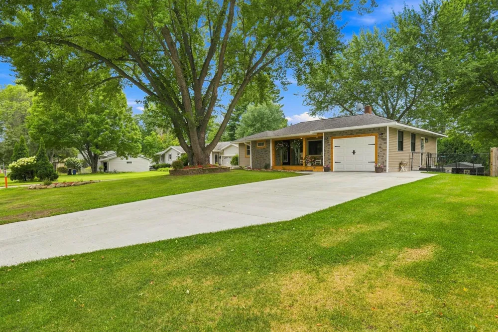 434 Birchwood Avenue Amery, WI 54001