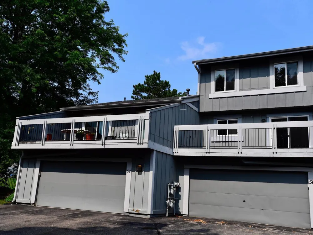 110956 Von Hertzen Circle #56 Chaska, MN 55318