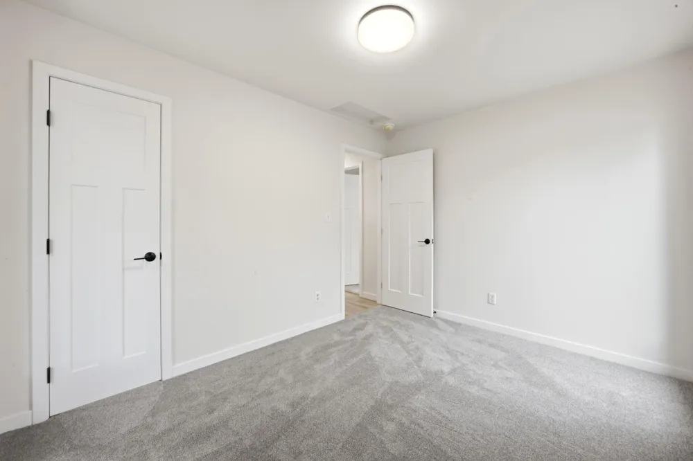 607 9th Street W West Fargo, ND 58078