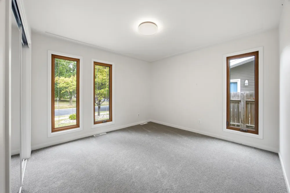 607 9th Street W West Fargo, ND 58078